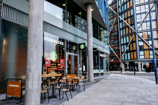 Empty Starbucks Coffee Shop Blue Fin Building Southwark