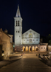 Obraz premium Night view of Spoleto Cathedral, the most iconic sight of the city, Umbria region, Italy