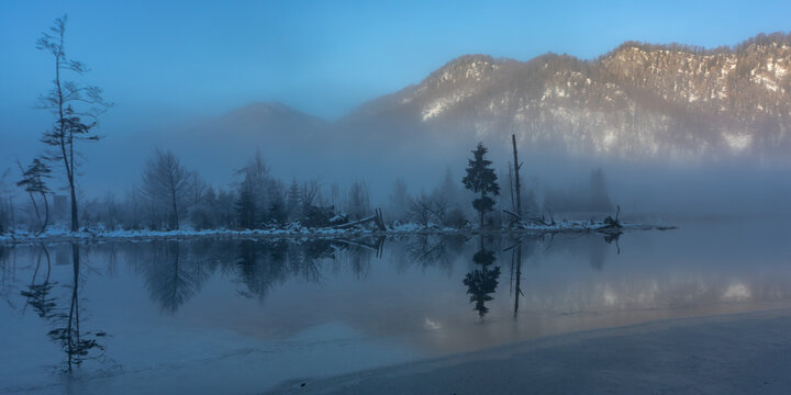 Morgenstimmung beim Almsee 1