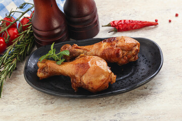 Roasted chicken legs with spicy sauce