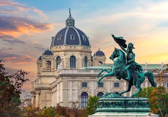 Afwasbaar behang Wenen Statue of Archduke Charles and Museum of Natural History dome, Vienna, Austria