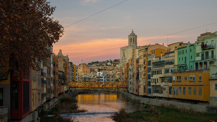 Fototapeta na wymiar Girona cityscape views of the river