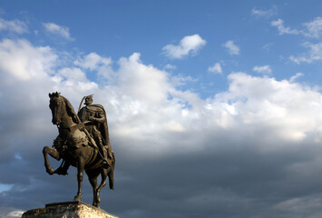 Fototapeta premium Skanderbeg statue in Tirana, Albania. Monument was inaugurated in the 1968 on the 500th anniversary of the death of Skanderbeg created by Odhise Paskali.