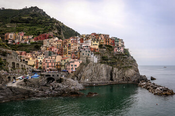 Fototapeta na wymiar Coastal village of Manarola, Cinque Terre, Italy.
