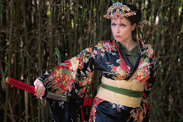 Donna Italiana Chimono Geisha Japan China	
