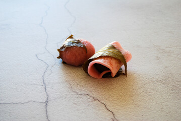 日本の伝統的な桜餅