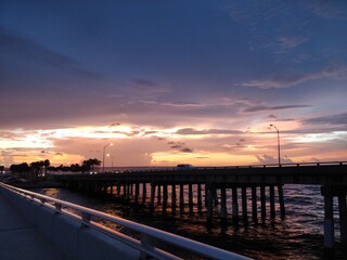 Obraz na płótnie Canvas Sunsets and shores of Florida