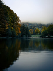 Fototapeta premium Lake in fall