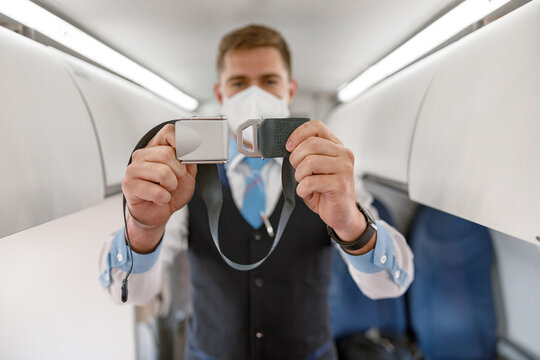 Airplane Flight attendant Spider Passenger, airplane, gadget, electronics,  hand png