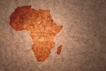 Zelfklevend Fotobehang map of africa on a old vintage crack paper background © luzitanija