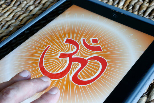 Faith and religion. Hinduism.