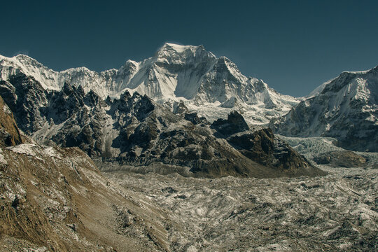 mountains view from Gokyo Ri. snowy mountains and clear skies in Himalayas, Nepal.