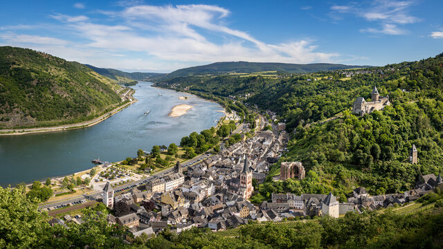 "Heinrich Heine view" on Bacharach with river Rhine and castle Stahleck and ruin Wernerkapelle