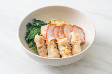 Barbecue Red Pork and Wonton Noodles with Soup