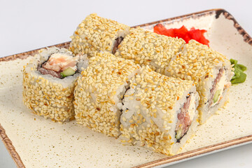 Japanese cuisune - Sushi roll with salmon