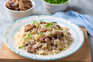 Mushroom rice pilaf, Turkish name; Mantarli pirinc pilavi