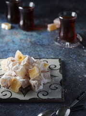 Traditional Turkish lokum with tea	
