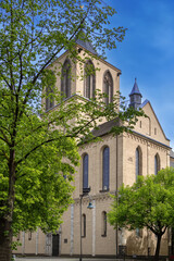 Fototapeta na wymiar St. Kunibert's Church, Cologne, Germany