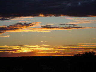 Red sky at night