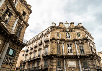 Fototapeta na wymiar Quattro Canti Square in Palermo, Italy