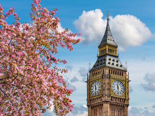 Fototapeta na wymiar Big Ben tower in spring, London, UK