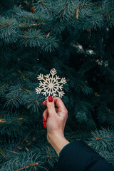 christmas tree and gift