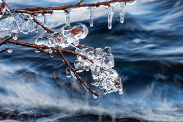Winter Eistropfen