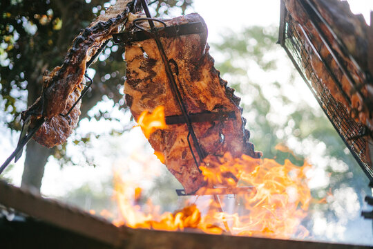 Costillar de ternera a la llama