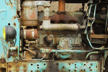 Diesel engine of an old wheeled tractor