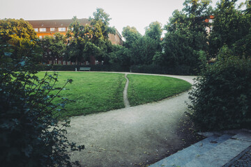 Heidelberger Platz Berlin – Desire Path