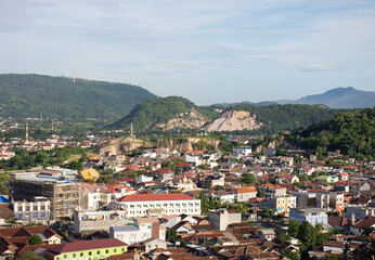Fototapeta na wymiar view of the city 