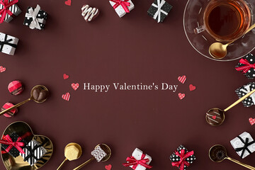 チョコレートとプチギフトのバレンタイン素材