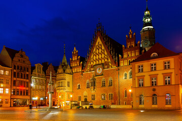 Fototapeta na wymiar Town Hall in the Market square at night. Wroclaw. Poland