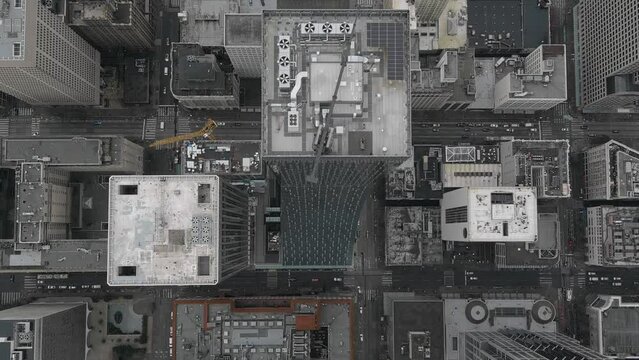 Overhead view of Seattle's unique Rainier Square Tower under construction.