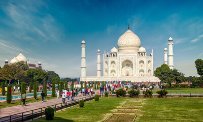 Taj Mahal, located in Agra, Uttar Pradesh, India, Asia - obrazy, fototapety, plakaty