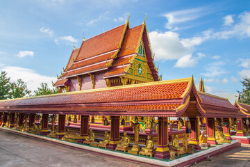 Obraz premium The Thai Temple Wat Phrai Phatthana District Phu Sing of the province of Sisaket in the border area between Thailand and Cambodia is well worth seeing