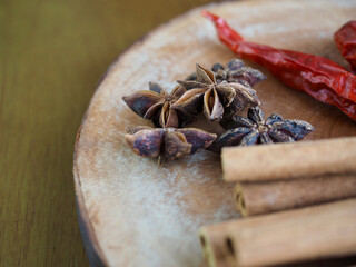 말린 향신료 스타아니스홀, 음식, 팔각향, 시나몬, 말린고추