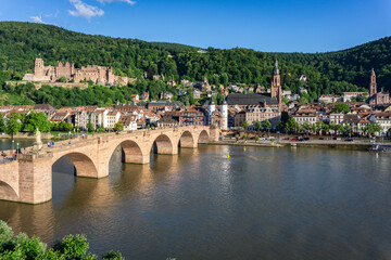Die alte Brücke in Heidelberg © Andreas