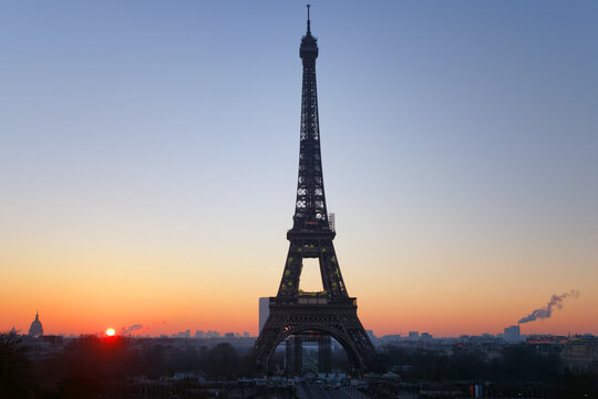 Eiffel tower in winter season