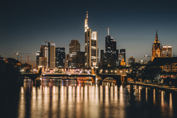 Naklejka na ściany i meble Frankfurt Skyline