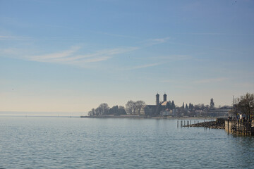 Fototapeta premium Am Ufer von Friedrichshafen am Bodensee