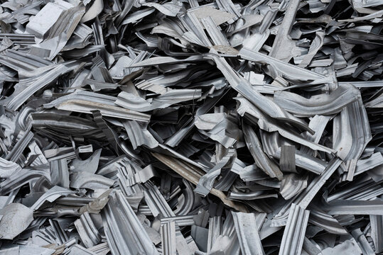 Metall auf dem Wertstoffhof. Metallrecycling
