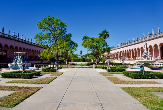 The John and Mable Ringling Museum of Art Courtyard Sculptures in Sarasota, Florida. Michelangelo’s David and other reproductions in the Italian villa-inspired classical courtyard.