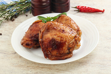 Roasted chicken leg with spicy sauce