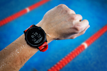 Wrist watch for training in the sports pool.