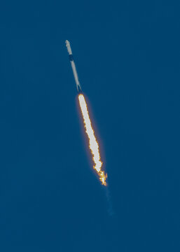 31 May 2020 Kennedy Space Center, Florida Crew Dragon Endeavour (Dragon Capsule C206) Falcon 9 Carrying Doug Hurley And Bob Behnken Viewed From 13 Miles Away From Launch Pad