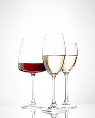 White wine, champagne and red wine glasses