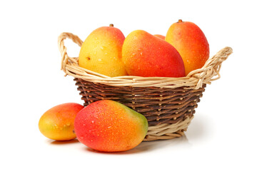 mango  in a basket