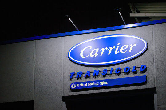 Minsk, Belarus. Nov 2021. Carrier Transicold Sign. Truck And Trailer Refrigeration Service Center In Minsk..