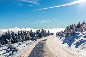 Unterwegs in der wunderschönen Winterlandschaft durch den schönen Harz am Brocken - Sachsen-Anhalt